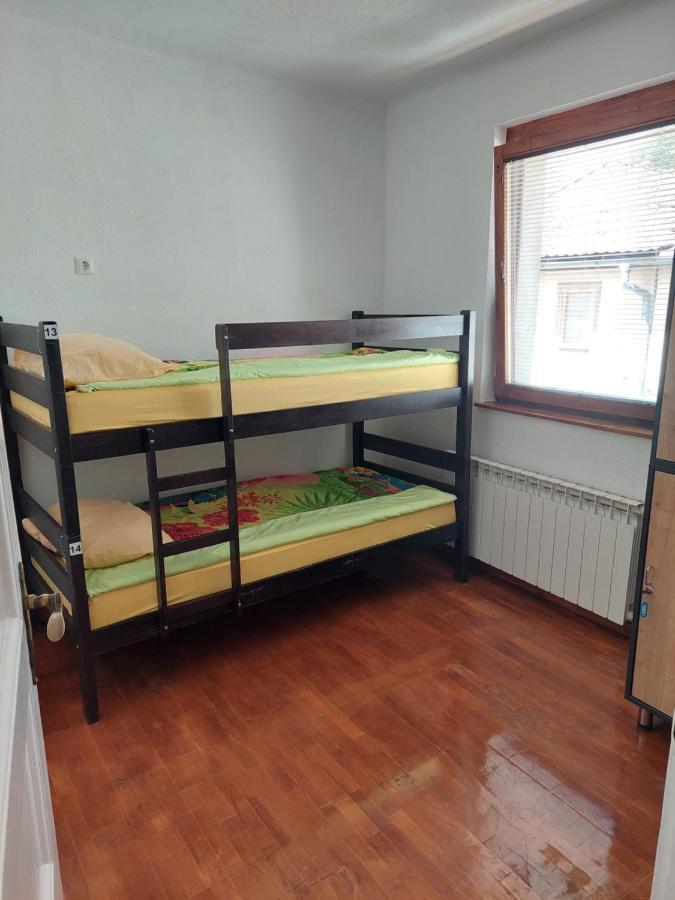 Bobito Auberge de jeunesse *